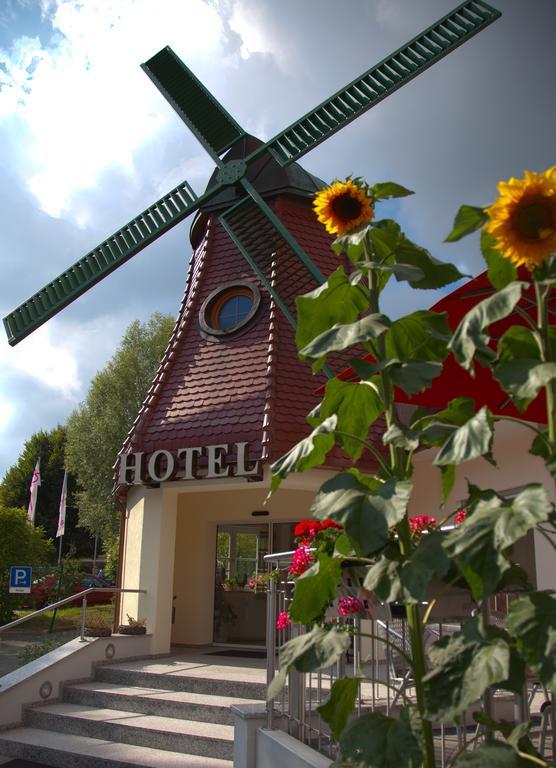 Hotel Restaurant Zur Windmuehle Ansbach Exterior foto